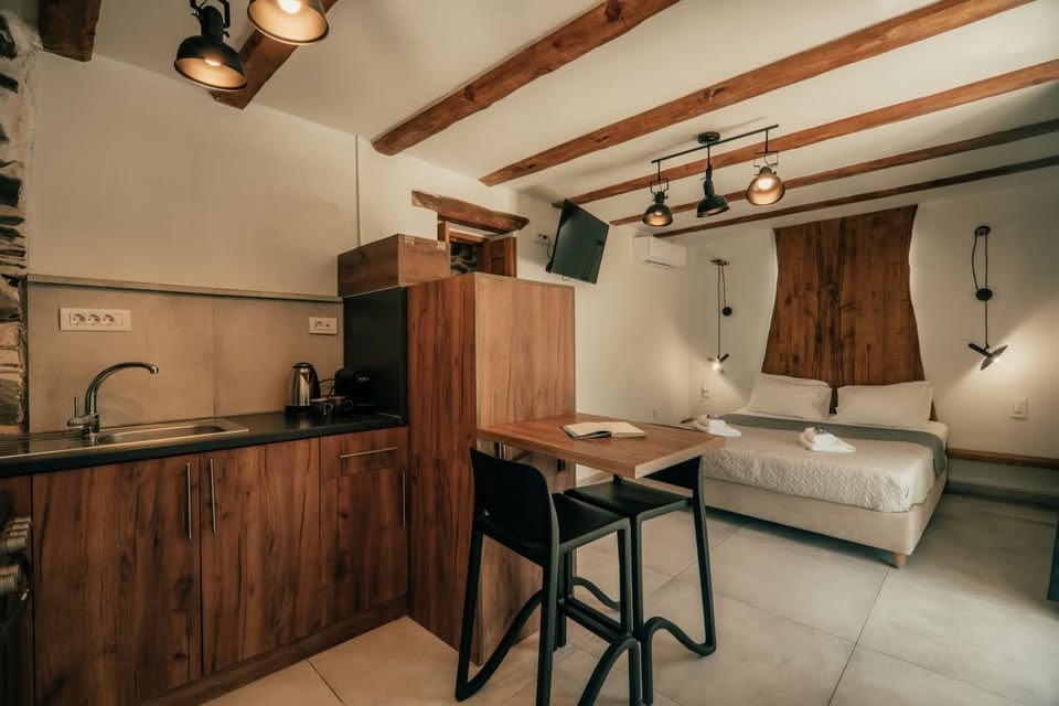 Studio for couples — full studio overview